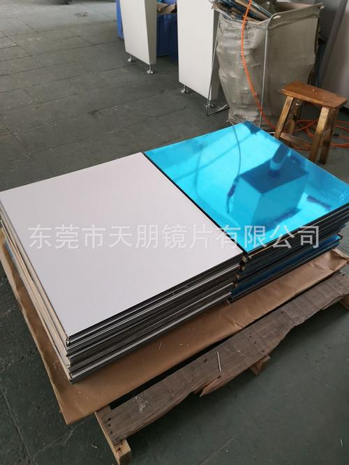 供應亞克力鏡片 亞克力鏡片廠家直供亞克力鏡片pvc不干膠鏡片